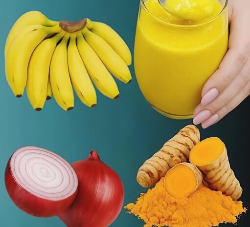 Alivio Natural para el Dolor en Huesos y Rodillas: Receta con Plátano y Cúrcuma