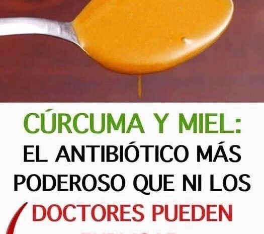Transforma Tu Salud con Esta Rutina Nocturna: La Poderosa Mezcla de Cúrcuma y Miel