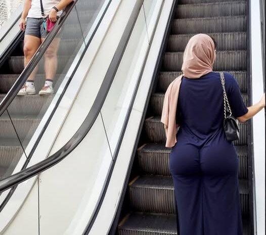 Cómo Elegir el Vestido Perfecto: Consejos para Estar Siempre a la Moda