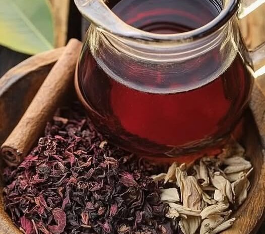 Infusión de Hibisco con Laurel y Canela: Un Sueño Natural para tu Salud