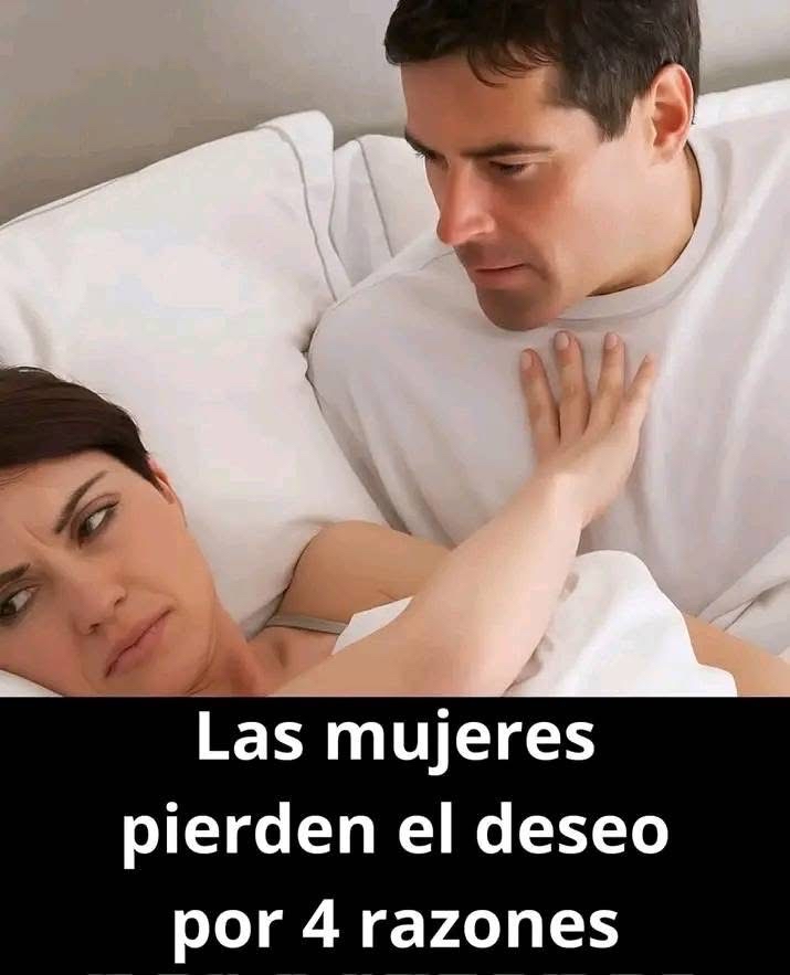 Mujer rechazando al hombre en la cama