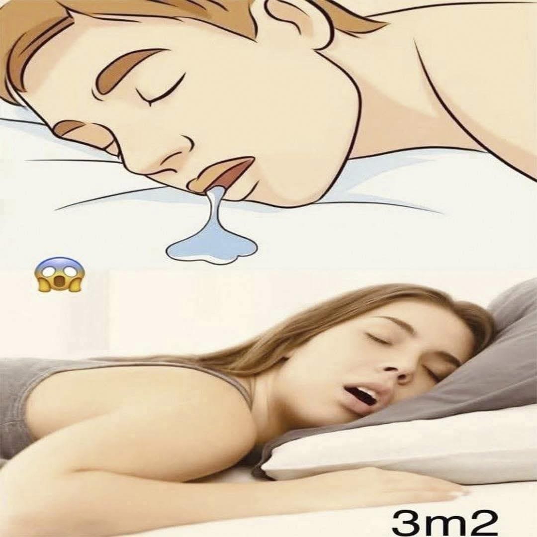 Mujer durmiendo con la boca abierta