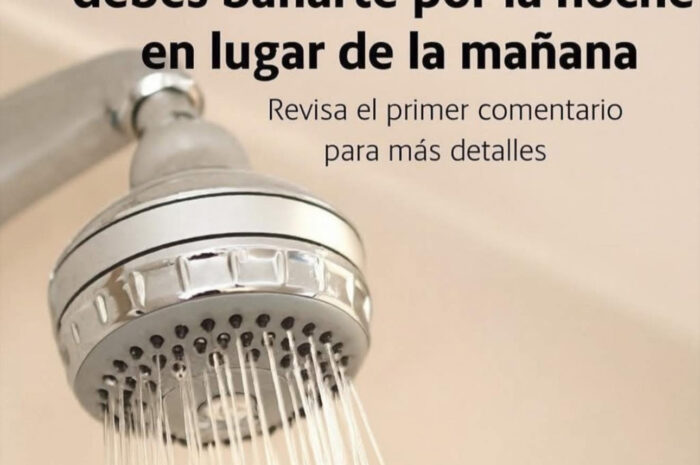 La Hora Más Riesgosa para Bañarse Después de los 70 Años: Lo Que Debes Saber