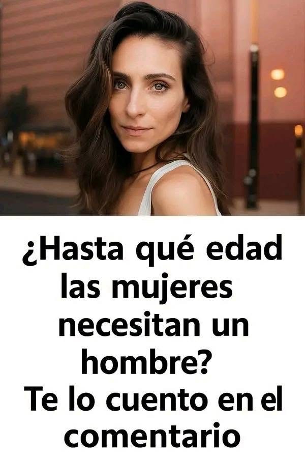 Mujer en entorno urbano
