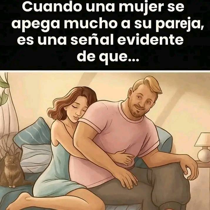 Pareja en sofá