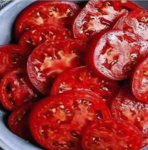 Rodajas de tomate frescas