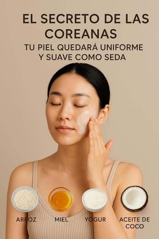 Mujer aplicándose mascarilla en el rostro